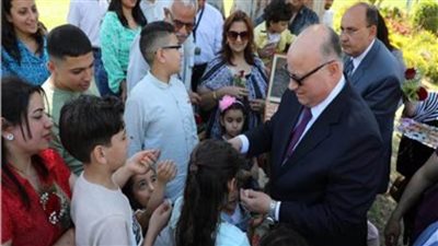 محافظ القاهرة يشارك الموطنين الاحتفال بـ«شم النسيم»