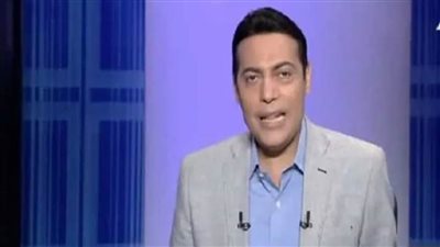 رامز جلال يسخر من محمد الغيطي: شايف إنه مذيع جامد وبرامجه متشافة وهو في الكنافة