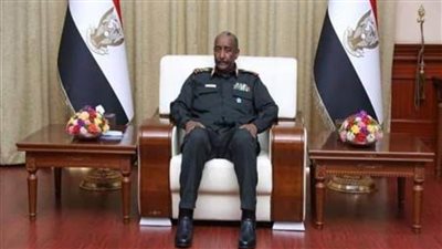 مكتب البرهان ينفي تقارير إعلامية عن هروب عمر البشير