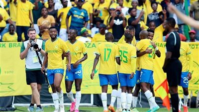 صن داونز يكرر فوزه على شباب بلوزداد ويضرب موعدًا مع الوداد في دوري الأبطال