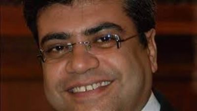 القس رفعت فكري يفوز بمدة ثانية لرئاسة مجلس الحوار