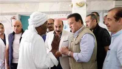 وزير الصحة: إتاحة جميع الخدمات الطبية والأدوية والتطعيمات للعائدين والنازحين من السودان