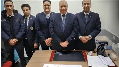 جمارك مطار القاهرة تحبط محاولة موظف مهم تهريب سبائك ذهبية