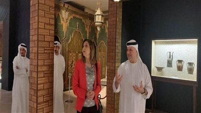 وزيرة الثقافة تبحث آليات التعاون مع 