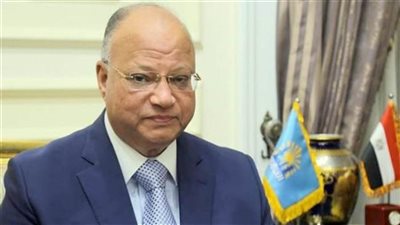 محافظ القاهرة: حملات على مواقف السرفيس لمتابعة تعريفة الركوب 