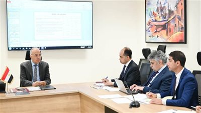 وزير الري يتابع خطة عمل مبادرة التكيف بقطاع المياه AWARe