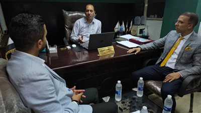 المدير التنفيذي لغرفة الحرف اليدوية يلتقي  ممثلي غرفة الصناعات التلقيدية بالمغرب