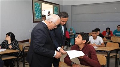 وزير التعليم يزور محافظة الدقهلية لمتابعة انضباط سير امتحانات الشهادة الإعدادية (صور)