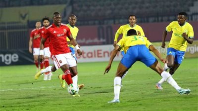 3 لاعبين من الأهلي فى التشكيل المثالي لجولة إياب نصف نهائي أفريقيا