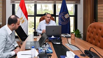 رئيس هيئة الدواء المصرية يحضر اجتماعا افتراضيا مع وزيرة صحة زامبيا