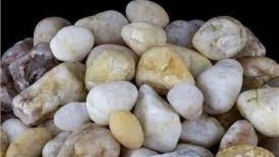 10 استخدامات لـ«الكوارتز».. بينها المجوهرات والإلكترونيات وصناعة السيراميك 