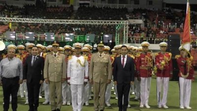 الموسيقات العسكرية تشارك في الاحتفال بالعيد الوطني 51 للكاميرون