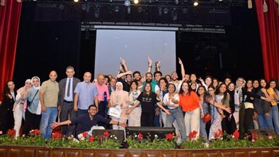 احتفالية جامعة القاهرة بمهرجان المسرح للعروض الطويلة بمشاركة 15 كلية 