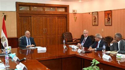 وزير الري يبحث مع ممثل مدير عام الفاو التعاون في مجال المياه 