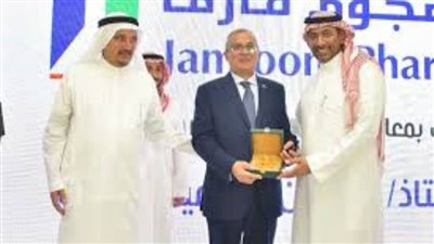 وزير الصناعة والثروة المعدنية السعودي في زيارة ميدانية لمدينة الدواء المصرية