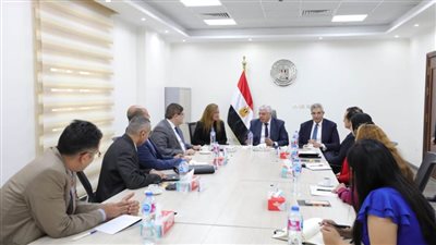 وزير التعليم العالي يلتقي ممثلي مبادرة 