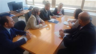 الوزير شحاتة يستعرض 11 إجراء لتعزيز علاقات العمل.. ويؤكد احترام القانون للحريات النقابية ..