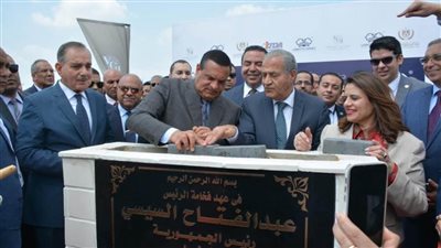 هشام آمنة: الدولة تعمل على تسهيل إقامة مناطق لوجيستية وتجارية وصناعية بجميع المحافظات