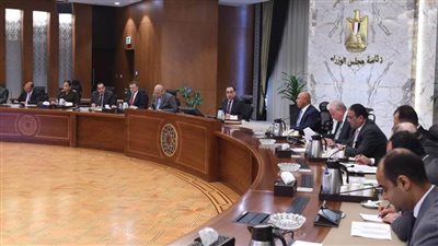 رئيس الوزراء يتابع جهود دفع الحركة السياحية في 