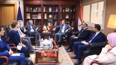 وزير السياحة والآثار يلتقي سفير إيطاليا بالقاهرة لبحث سبل تعزيز التعاون بين البلدين