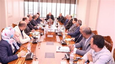 وزير الزراعة يبحث مع رئيس جامعة حلوان التعاون في مجال البحوث العلمية الزراعية التطبيقية (صور)