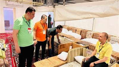 وزيرة التضامن تطمئن هاتفيا على خطوات تنفيذ خطة التصعيد وتوجه بتقديم سبل الراحة لحجاج الجمعيات الأهلية (صور)