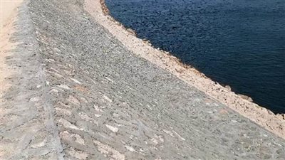 وزير الري يتابع أعمال حماية وتطوير نهر النيل وفرعيه (صور)