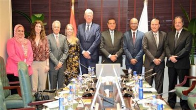 وزير التنمية المحلية يرأس اجتماع لجنة تسيير مشروع  تعزيز استدامة خدمات المياه الشرب والصرف بصعيد مصر (صور)