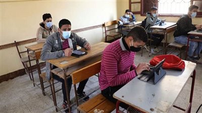التعليم: استئناف امتحانات الثانوية العامة غدا في مادتي الفيزياء والتاريخ