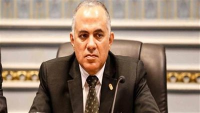 جولة وزير الري تحسم مشكلات المزارعين بالغربية الدقهلية وكفر الشيخ