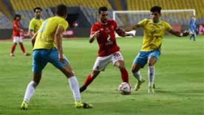 التعادل السلبي يحسم الشوط الأول بين الأهلى والإسماعيلي في الدوري