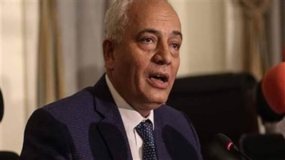 وزير التعليم يكشف عن شروط الالتحاق بمدارس المتفوقين