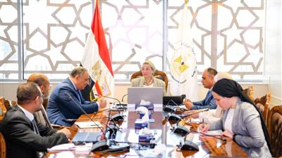 وزيرة البيئة تلتقي رئيس هيئة استخدامات أراضي الدولة لبحث الجانب البيئي لمشروع تطوير المجازر بمحافظات الجمهورية