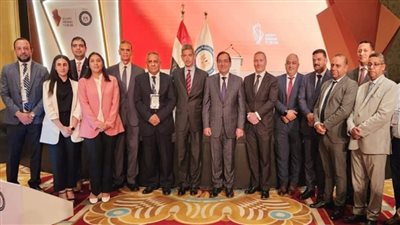 البترول: اتفاق مع باريك جولد وسنتامين على البنود التجارية لاستغلال المعادن (صور)