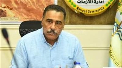 محافظ مطروح ووكيل الإسكان يناقشان خطة تطوير الخدمات والبنية التحتية