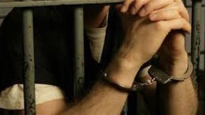 الحبس سنة لمتهم بحيازة فرد خرطوش في مدينة نصر