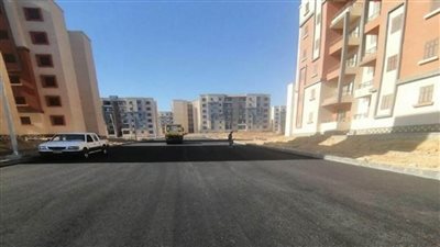 رئيس جهاز حدائق العاصمة يتفقد مشروعات الطرق والإسكان الجاري تنفيذها بالمدينة (صور)