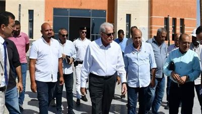 فودة يتابع آخر مستجدات القرية التراثية استعدادا لإقامة مهرجان التراث والثقافة