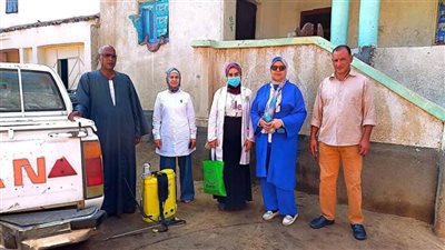 فرق الصحة تواصل عملها في نجع سندل بقنا لمواجهة المرض الغامض