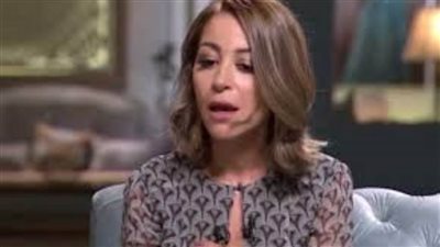 منة شلبي تهاجم الشامتين في وفاة ابن حسن يوسف