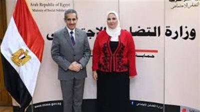 القباج ورحمي يوقعان اتفاق تسوية ودية بين بنك ناصر الاجتماعي ومحافظة الغربية