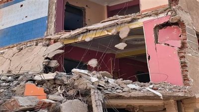 النيابة الإدارية تشكل لجنة هندسية للوقوف على أسباب انهيار عقار مغاغة