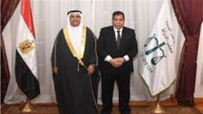 رئيس البرلمان العربي يزور مجلس الدولة لتعزيز سبل التعاون