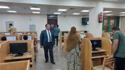 وزيرة التضامن تتفقد نقطة الخدمات الإنسانية للهلال الأحمر أمام محطة قطارات أسوان