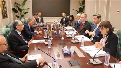 وزير الكهرباء يستقبل وزير التعاون الإنمائي الدولي والتجارة الخارجية السويدي وسفير السويد بالقاهرة