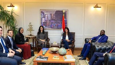 وزيرة التعاون الدولي تلتقي المدير التنفيذي لمكتب جي بي مورجان تشيس بمصر ومجموعة من المستثمرين الدوليين