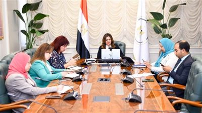 وزيرة الهجرة تلتقي أبناء المصريين بالخارج من فنلندا والنرويج إستونيا وأيسلندا (صور)