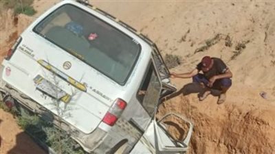 وفاة شخص وإصابة 10 في انقلاب سيارة بالشرقية