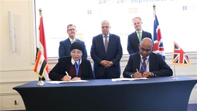 وزير التعليم العالى يشهد توقيع مذكرة تفاهم مع جامعة إسكس البريطانية
