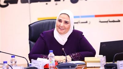 وزيرة التضامن تتابع موجة الطقس السيئ بمطروح وتوجه فريق الإغاثة والهلال الأحمر بتقديم الخدمات للمواطنين 